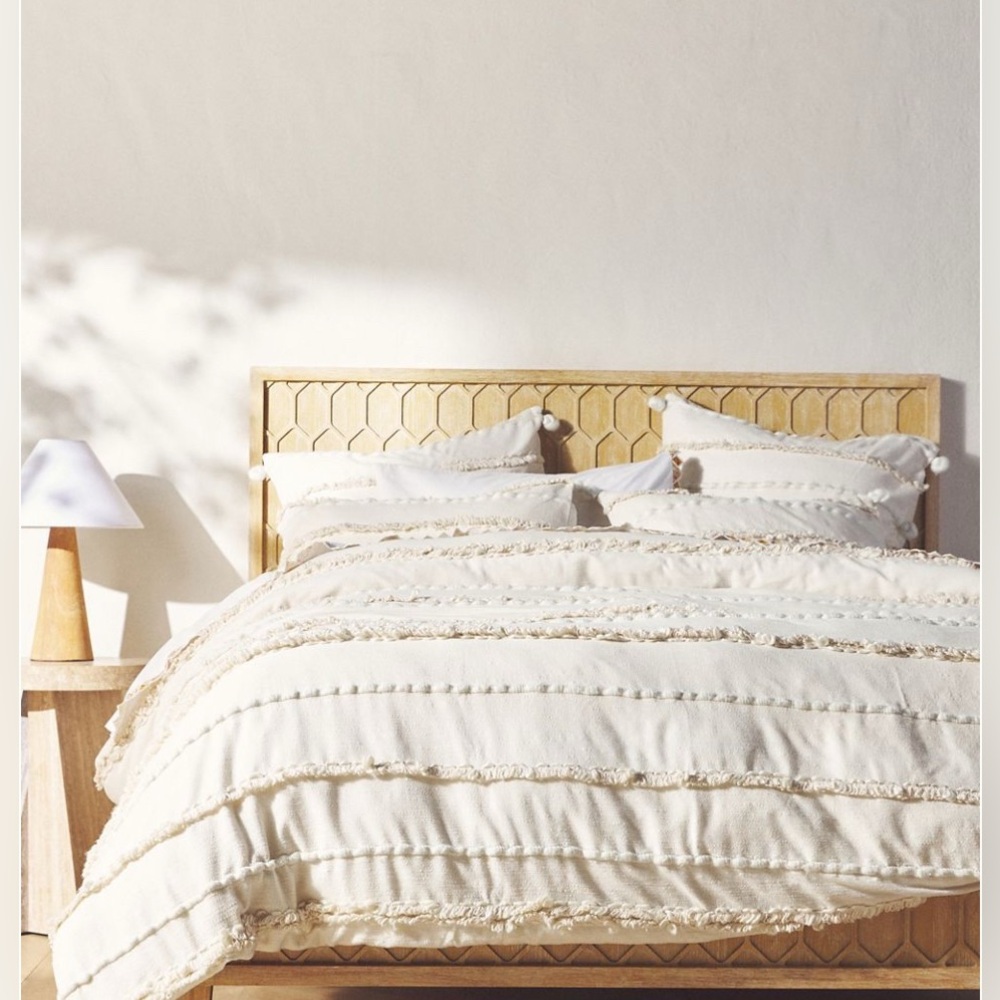 Anthropologie Textured Wilder duvet cover cream full size